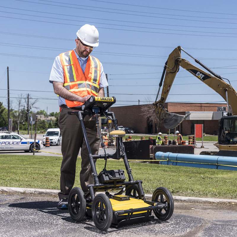 LMX200-gpr-utility-locating
